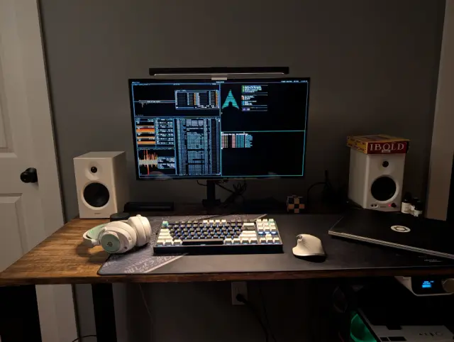 Omarchy workstation